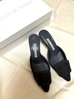 MANOLO BLAHNIK