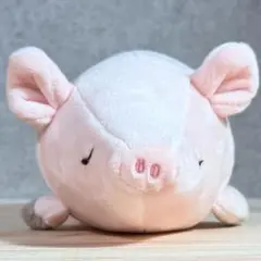 ピンクの豚のぬいぐるみ