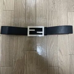 【最終値下げ】フェンディ レディース 定番ベルト