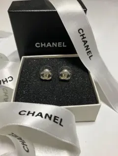正規品 美品CHANEL シャネルピアスココマークラインストーン ロゴ シルバー