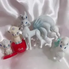 ポケモン アローラロコン アローラキュウコン フィギュア モンコレ チョコエッグ