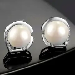 A286【天然淡水真珠☆】S925 真珠 CZ ダイヤ 上品 プラチナシルバー