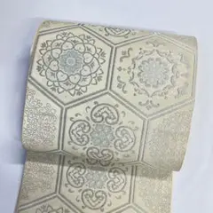 袋帯　正絹　銀糸　亀甲模様　華紋　白　着物　062t