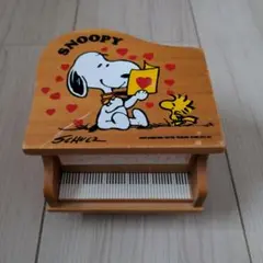 スヌーピーオルゴール　木製　ピアノ型　ジャンク品