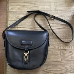 ショルダーバッグ ブラック
