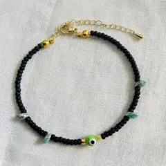 ナザールボンジュウのブレスレット