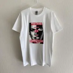 バーバラクルーガー Barbara Kruger Tシャツ