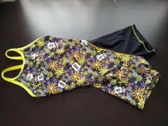 アリーナ　タフスーツ練習用　 水着M