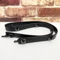 Valentino ローマンスタッズ レザーバッグ ショルダーストラップ