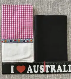ハンドメイド 手芸　お薬手帳 マスクケース&ブックカバー 防水 レザー 2点美品