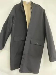 ユニクロ J.W.Anderson × UNIQLOリバーシブルフーデッドコート