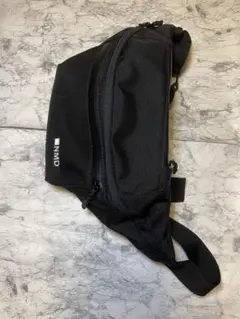 美品⭐︎NMD ノーマディック NM-04 ボディバッグ ブラック　メンズバッグ