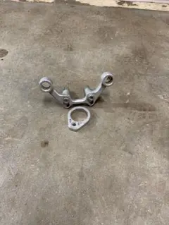 wheelie XJR1200.1300用キーシリンダーステー