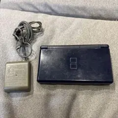 Nintendo DS Lite ネイビー 本体(充電器付き)