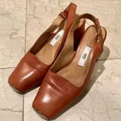 【値下げしました!】Miista オレンジパンプス