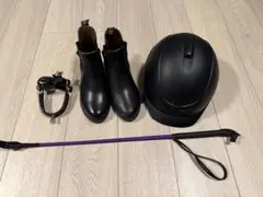 乗馬用ブーツ・ヘルメット・短鞭　拍車　セット　ジュニア、レディース