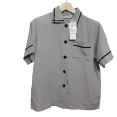 新品Belle Ellensen トップス 光沢感のある上質なシルバー