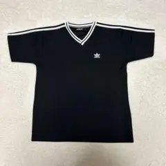 adidas ブラック Vネック Tシャツ M 鹿の子