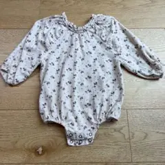 モンベベMサイズ　花柄ロンパース