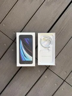 iPhone SE (第2世代) ホワイト Lightningケーブル付属 空箱