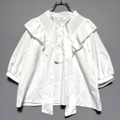 ハドソン　 フリル付きホワイトシャツ　オフィス　セレモニー　透け感あり　美品