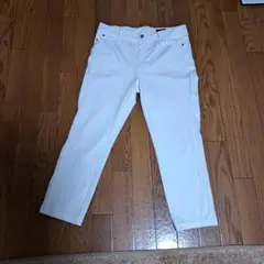 Item thumbnail for item 04480396-5958-452d-ab0d-ccdc060f52a1