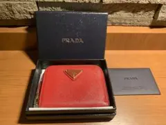 PRADA お財布 (美品)