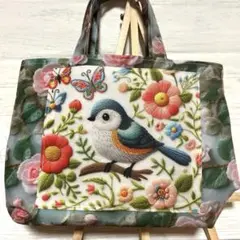 ハンドメイド　刺繍風小鳥柄　ミニトートバック