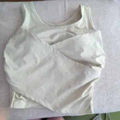 クリーム色 クロスデザイン タンクトップ M