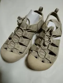 KEEN スポーツサンダル ベージュ