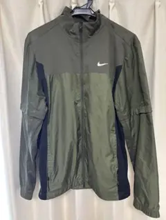 Nike オリーブグリーン フルジップジャケット