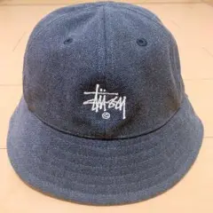 Item thumbnail for item 0b8f4220-fd94-463b-823a-1082b089775e