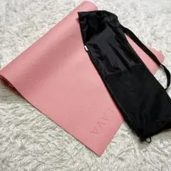美品　LAVA ヨガマット　収納袋付き　ピンク