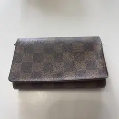 ルイヴィトン 二つ折り財布 ダミエ柄
