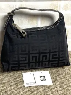 美品 ジバンシー 4Gモノグラム 黒色 ミニハンドバッグ アクセサリーポーチ
