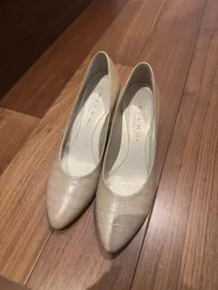 Item thumbnail for item 277139ac-2eea-4466-ac75-015d9e520af3