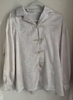 チャイナ　Mサイズ 長袖シャツ
