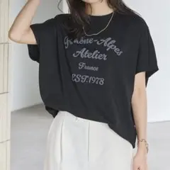 新品✨️ラビアンジェ フロッキーロゴタックTシャツ ブラック4L