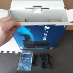 PS4 Pro CUH-7200B 空箱