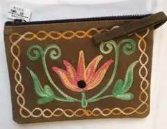 チベット風刺繍ポーチ （ヤク革）【未使用】