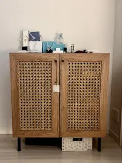 ウッドインテリア　木製 収納キャビネット