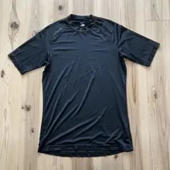 mizuno ミズノ　トレーニングウェア　半袖　極薄　ブラック　スポーツ　L