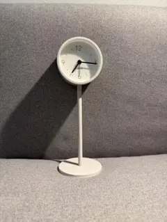 ホワイト スタンド型アナログ時計