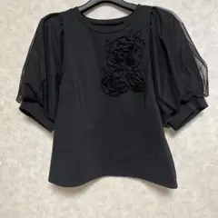トゥービーシック　袖ふんわり　カットソー