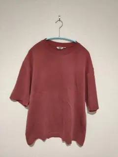 バーガンディ オーバーサイズ Tシャツ 半袖 ユニクロ