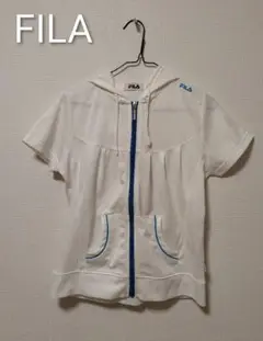 FILA フード付きホワイトシャツ