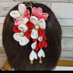 Item thumbnail for item b228539f-0ff9-4861-aa77-d7ced721d975