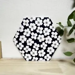 NO.39 ファブリックパネル　ヘキサゴン　グリーン