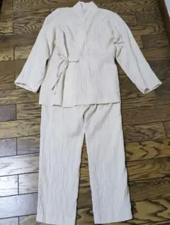【ほぼ新品】 レディース 作務衣 麻 リネン つくるパジャマ ラミー 岩本繊維