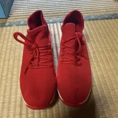 レッド スポーツシューズ エラスティックアッパー
